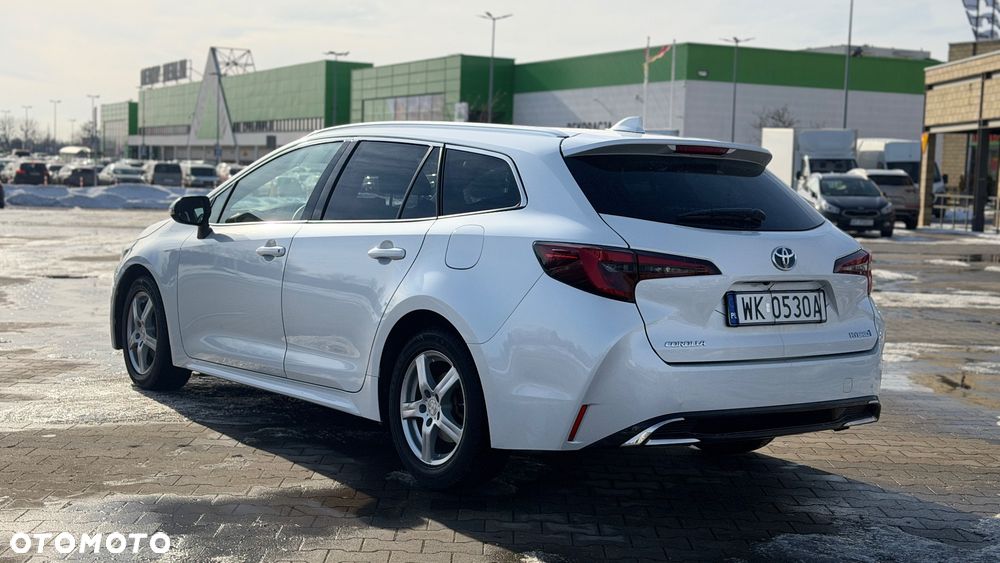 Toyota Corolla 1.8 Hybrid Executive - 10