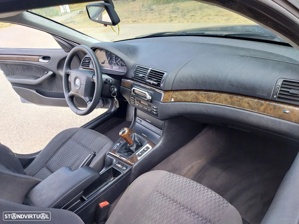 BMW 318 i - 3