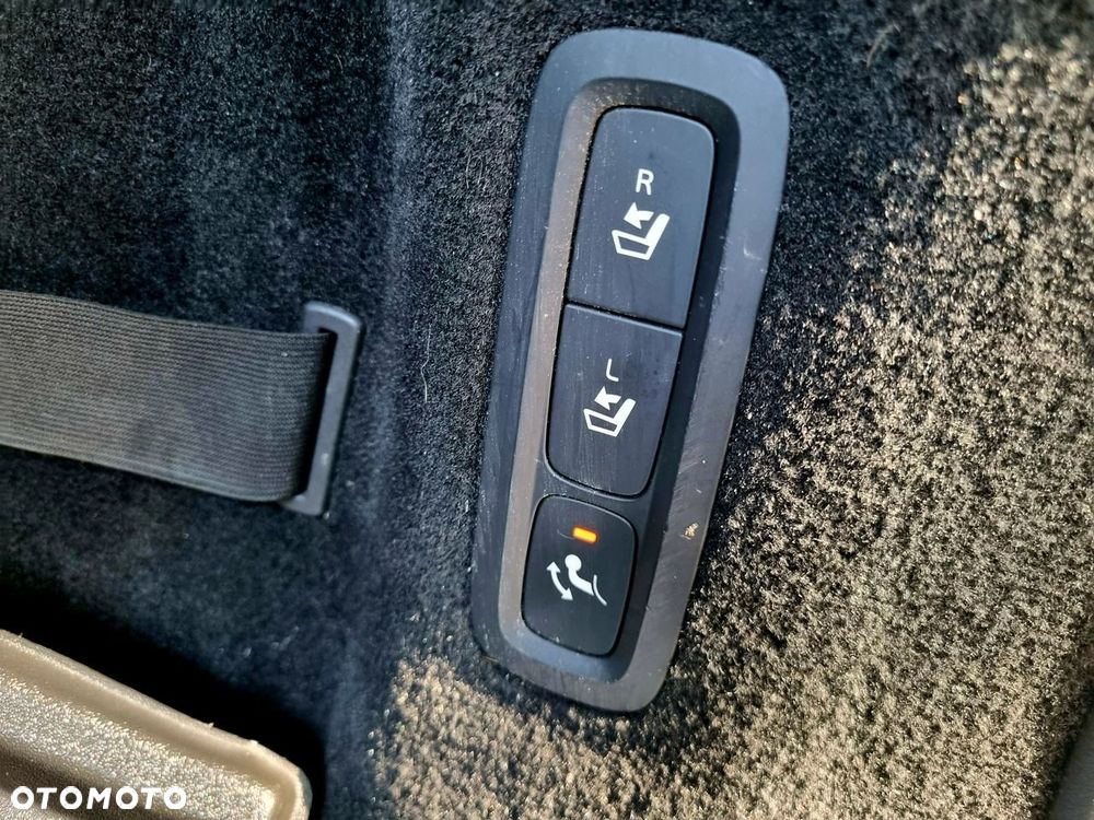 Volvo V90 Cross Country D4 AWD Geartronic - 15
