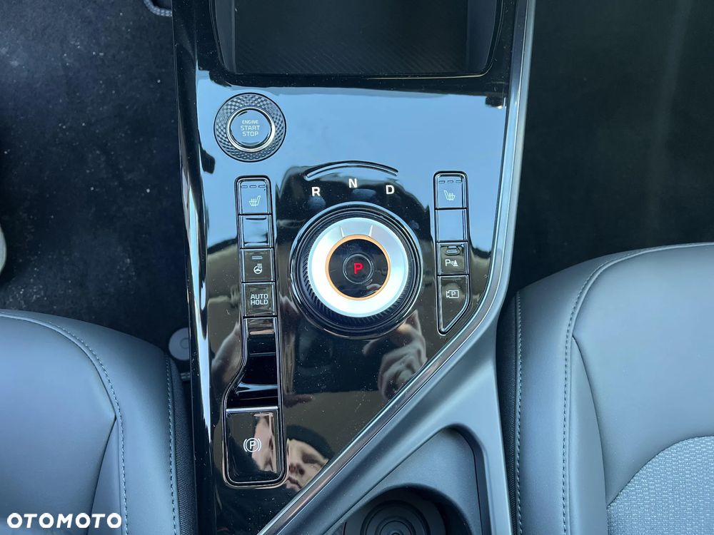 Kia Niro 1.6 GDI Hybrid L - 13