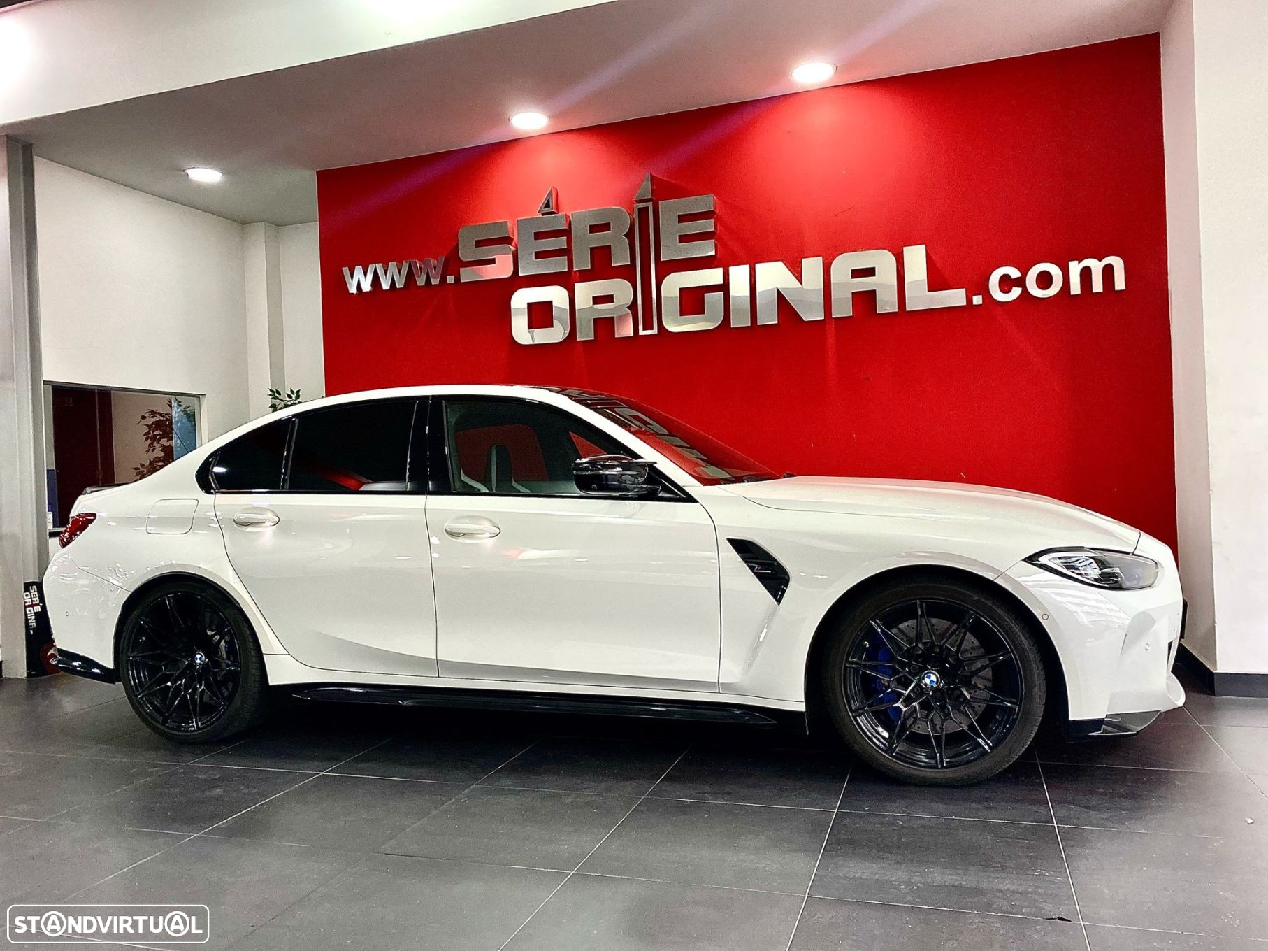 BMW M3 Competition - 4