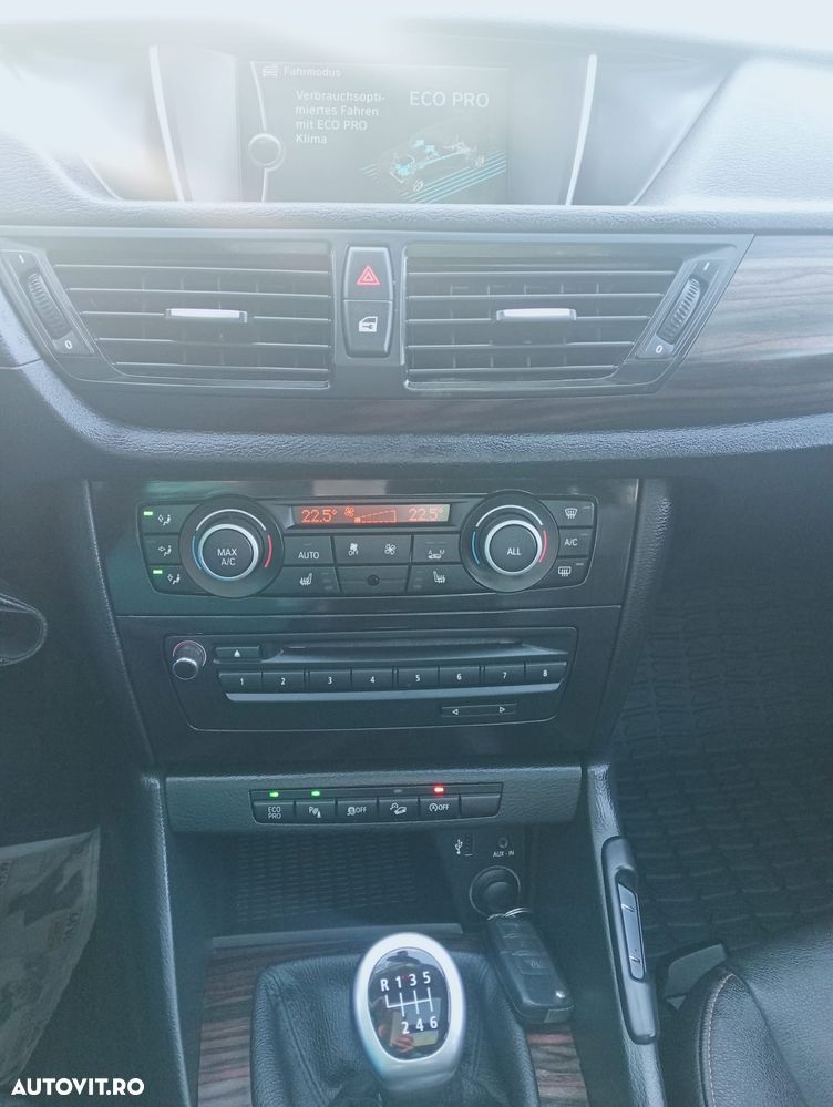 BMW X1 xDrive18d Sport Line - 9