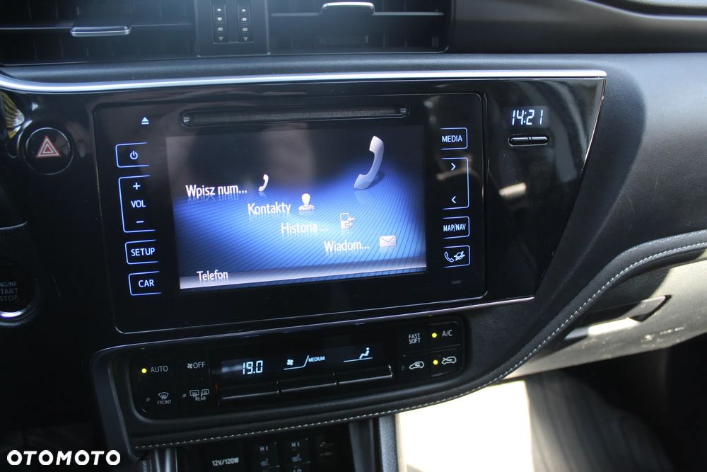 Toyota Auris 1.33 Dual-VVT-i Life Plus - 22