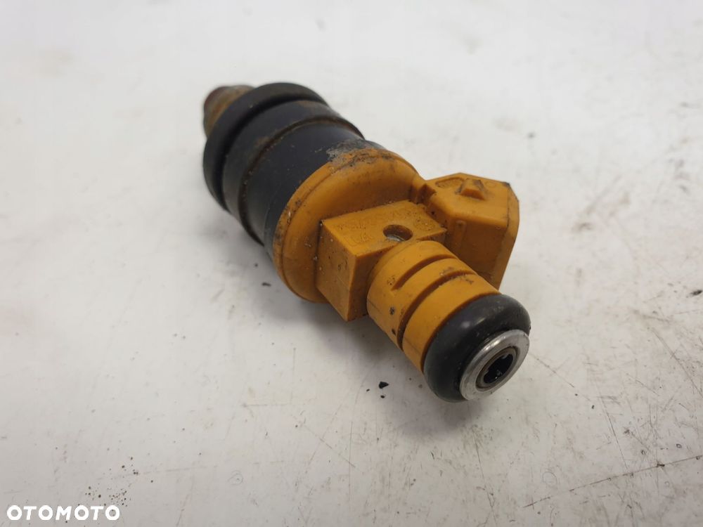 WTRYSKIWACZ Volvo 960 2.9 3.0 24V _ 0280150762 - 5