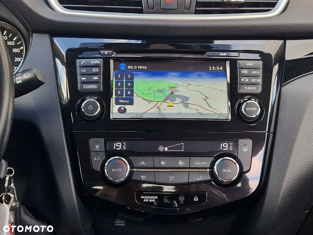 Nissan Qashqai 1.6 DIG-T 360 - 26