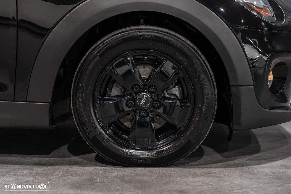 MINI 5 Portas One D - 41