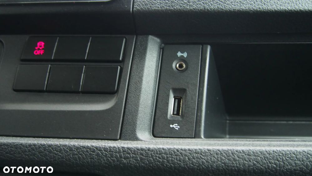 Volkswagen Multivan 2.0 TDI L1 Trendline 4Motion DSG - 27