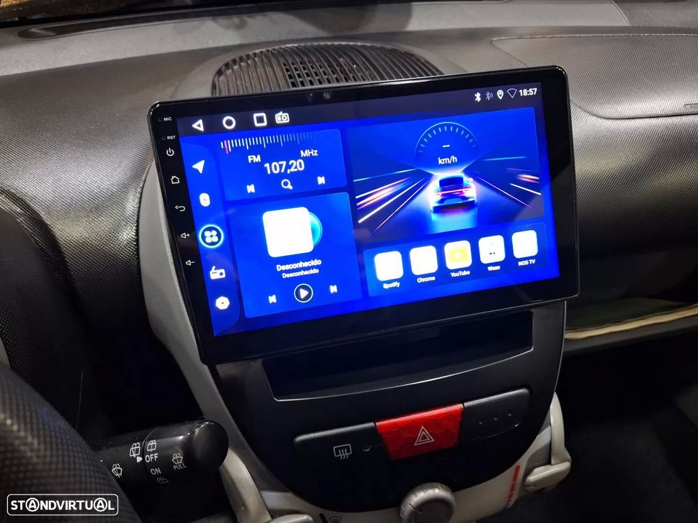 Peugeot 107 1.0 Trendy - 11