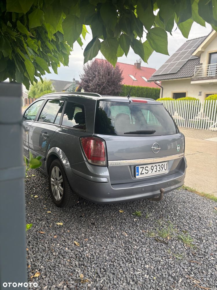 Opel Astra 1.9 CDTI Sport - 3