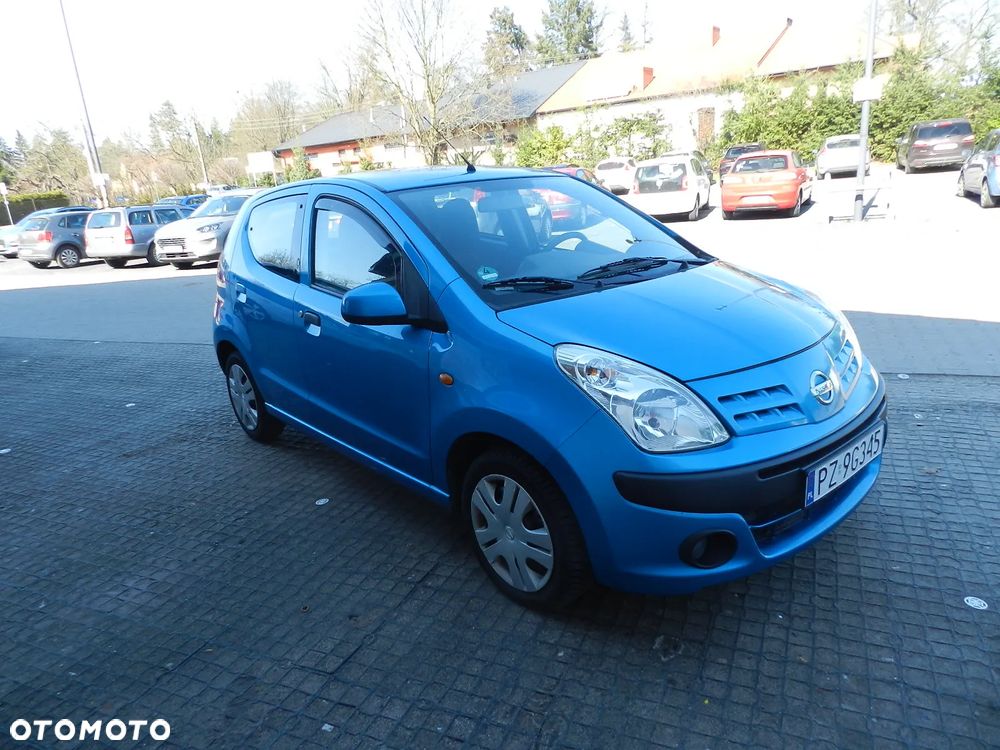 Nissan Pixo - 1