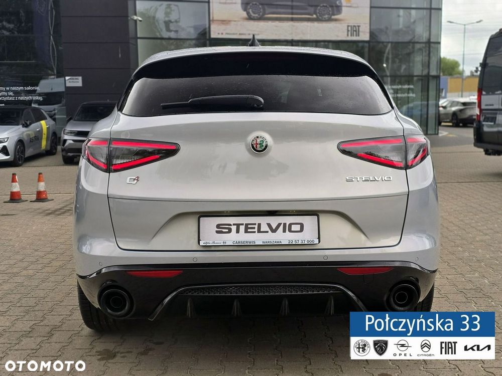 Alfa Romeo Stelvio - 7