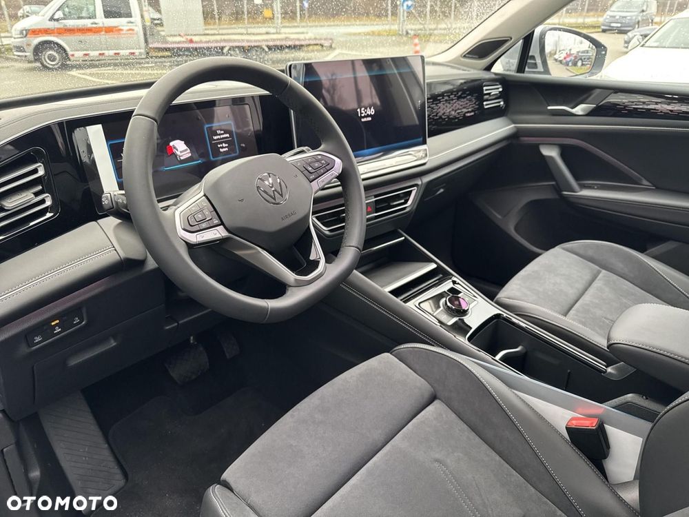 Volkswagen Tiguan - 10