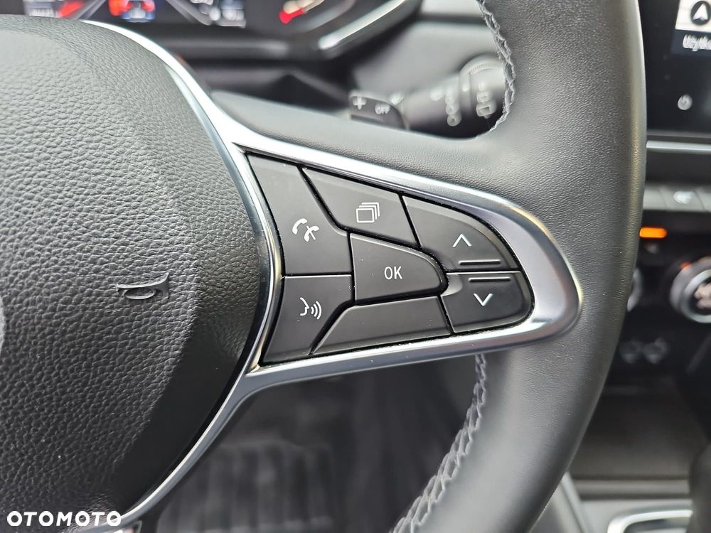 Renault Captur 1.3 TCe Intens EDC - 20