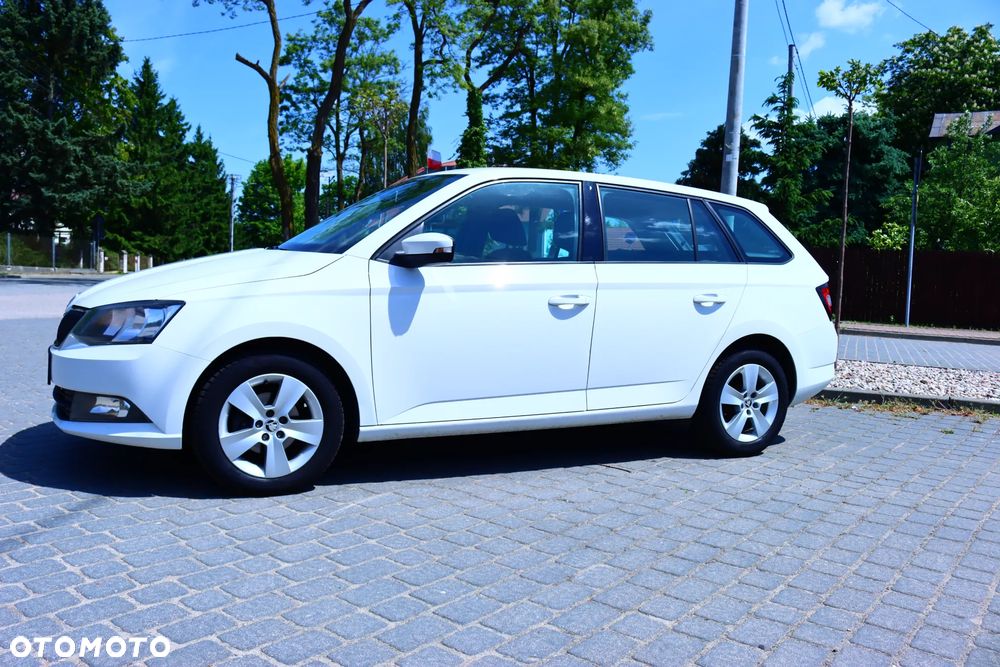 Skoda Fabia 1.0 TSI Ambition - 4