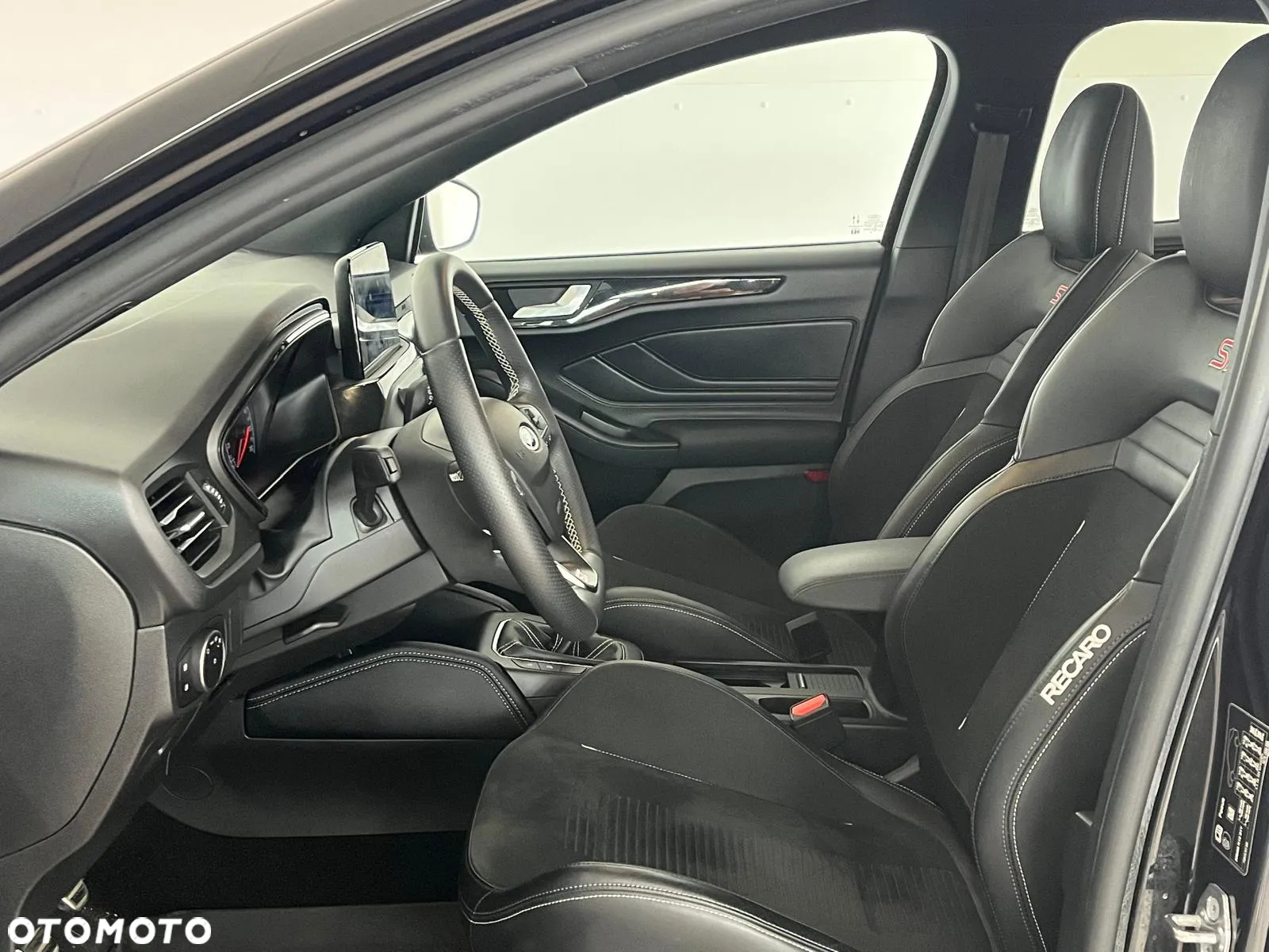 Ford Focus 2.3 EcoBoost ST-3 - 19