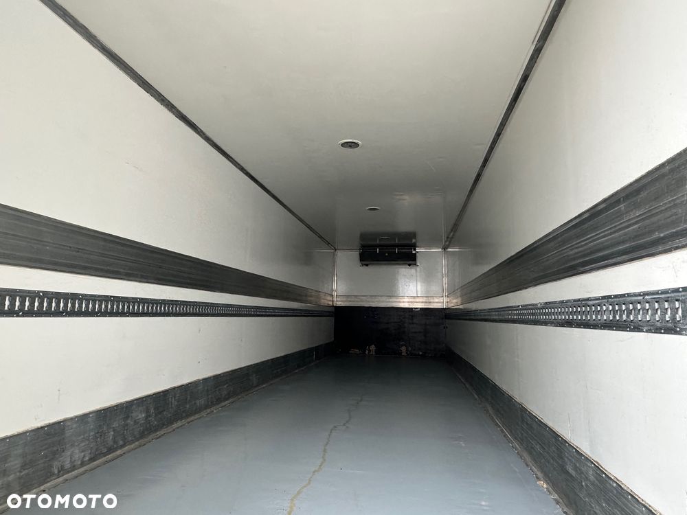 DAF CF 370 2017 r.  Chłodnia + Winda EURO 6 - 12