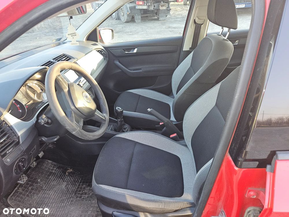 Skoda Fabia 1.2 TSI Active - 11