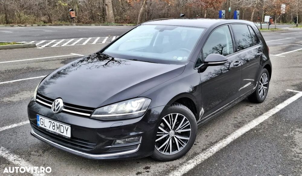 Volkswagen Golf 2.0 TDI BlueMotion Technology DSG Allstar - 1