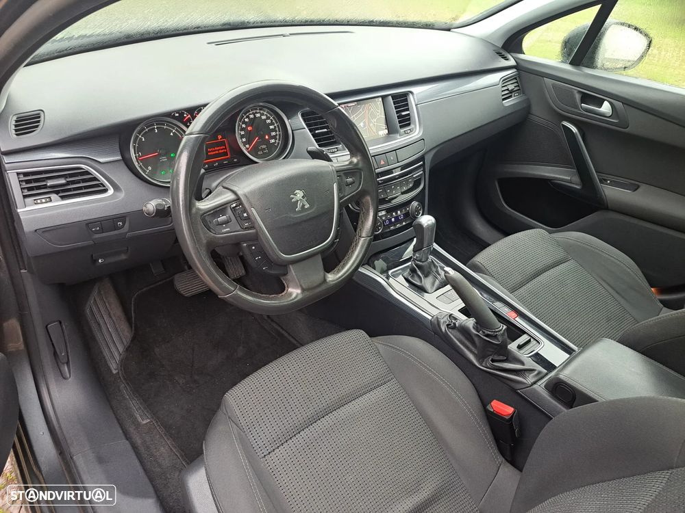 Peugeot 508 SW BlueHDi 120 EAT6 Stop&Start Business-Line - 19