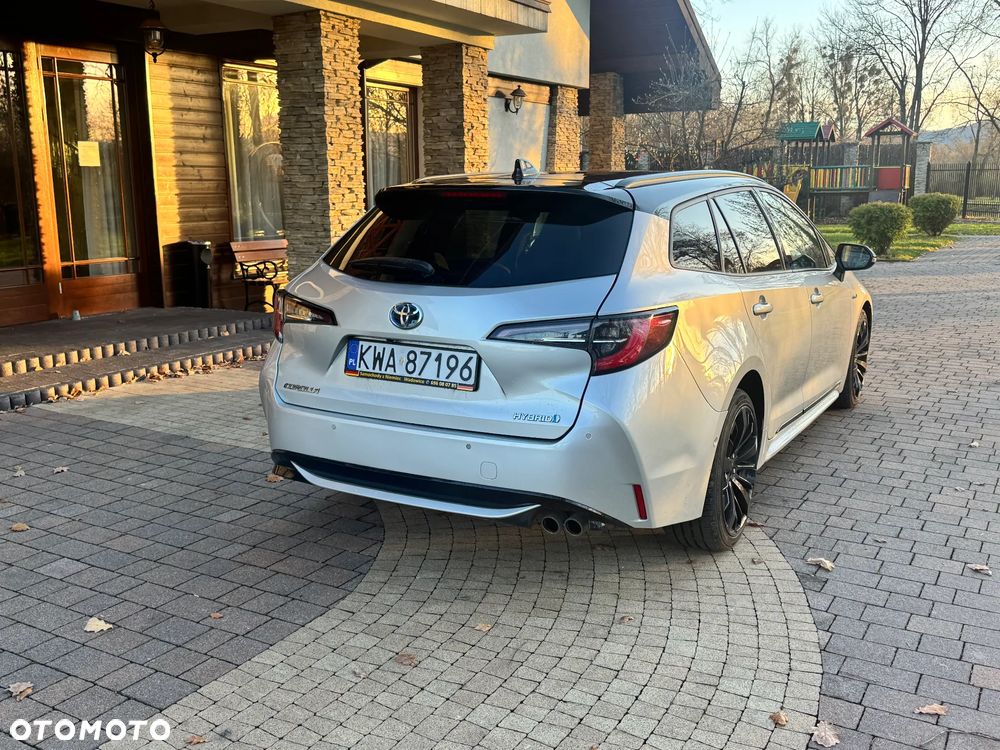 Toyota Corolla 2.0 Hybrid GR Sport Dynamic - 5