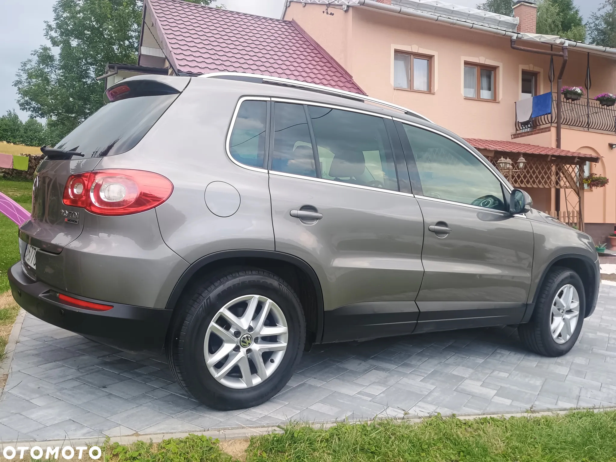 Volkswagen Tiguan - 14
