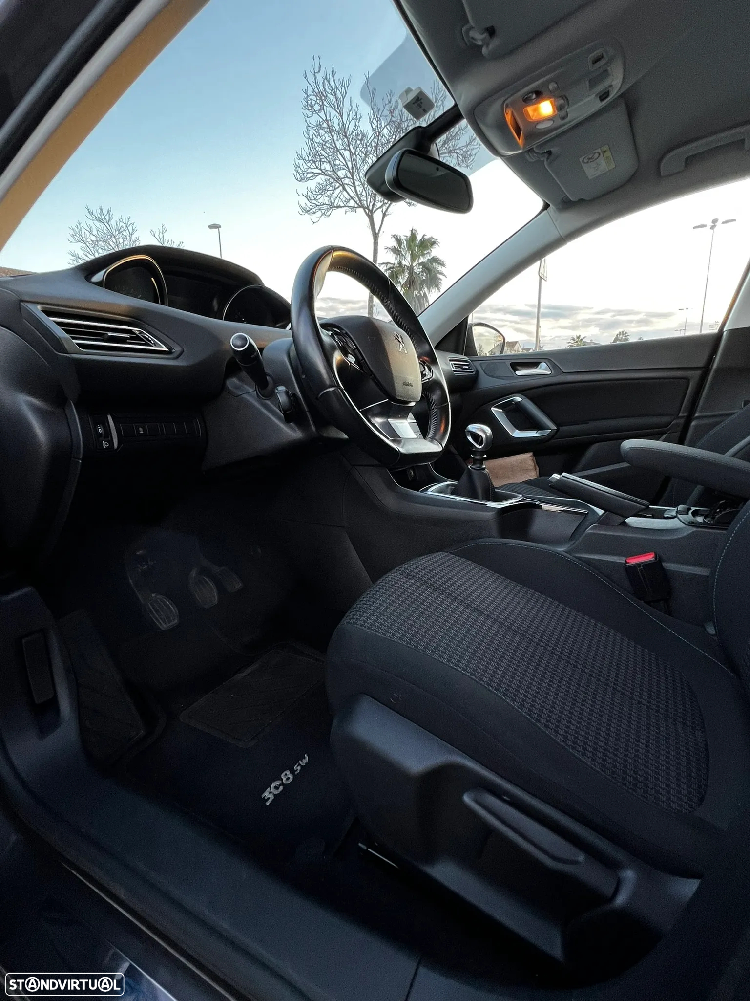 Peugeot 308 SW 1.5 BlueHDi Style - 20