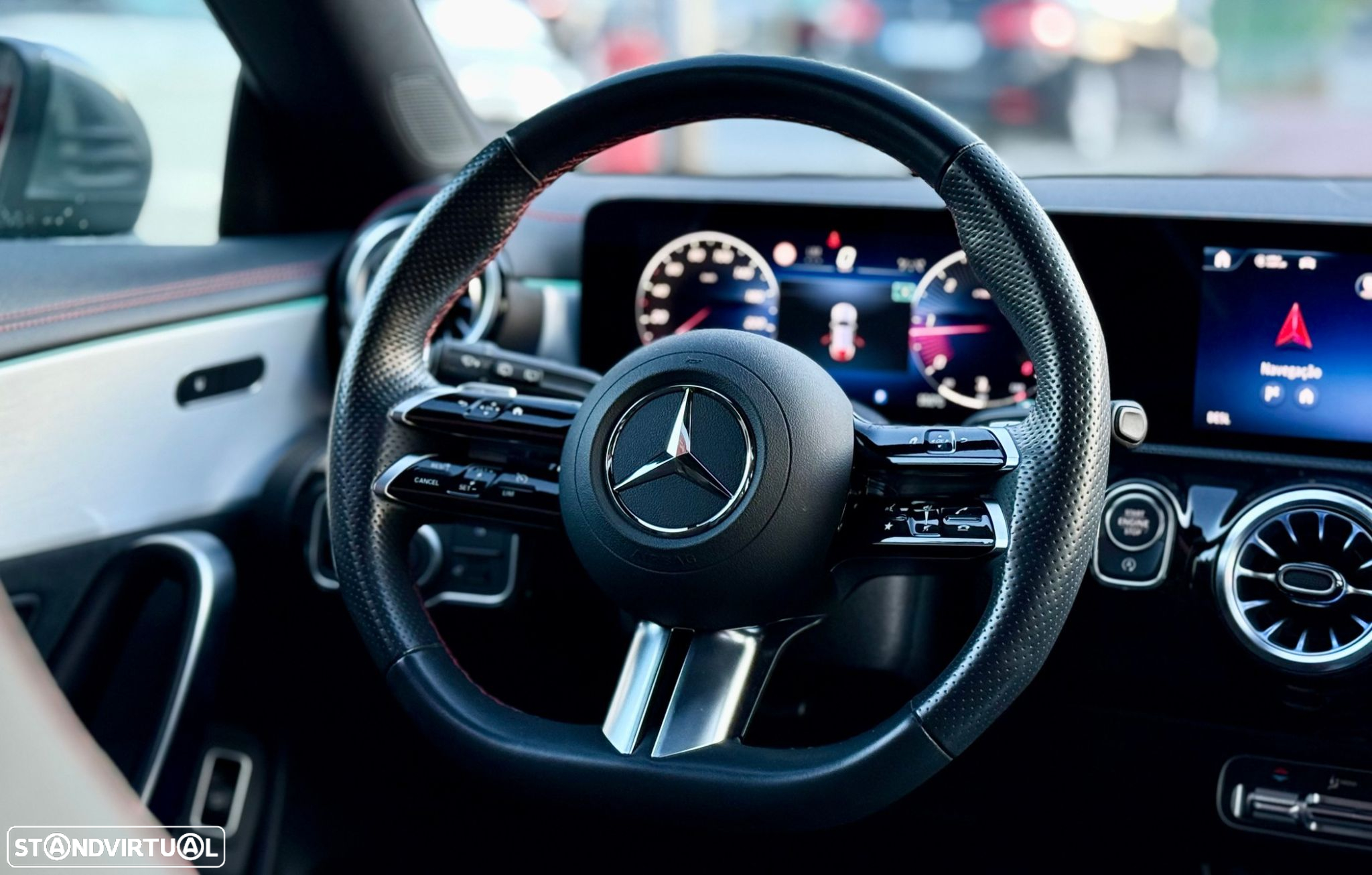 Mercedes-Benz CLA 180 d Shooting Brake AMG Line Aut. - 24