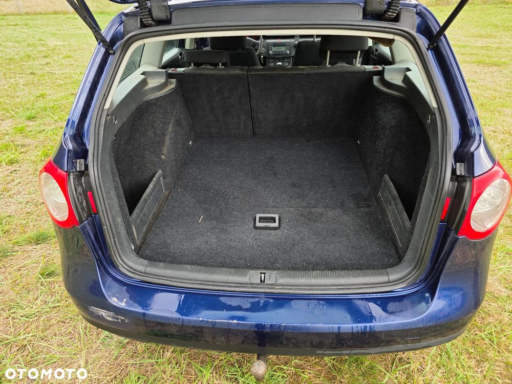 Volkswagen Passat Variant 1.6 Comfortline - 12