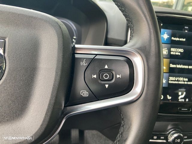 Volvo XC 40 T5 Recharge DKG Essential - 14