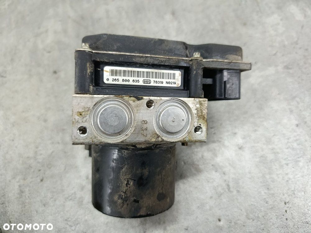 POMPA ABS SKODA FABIA II 6Q0614117D 6R0907379C 0265231945 0265800635  BOSCH - 4