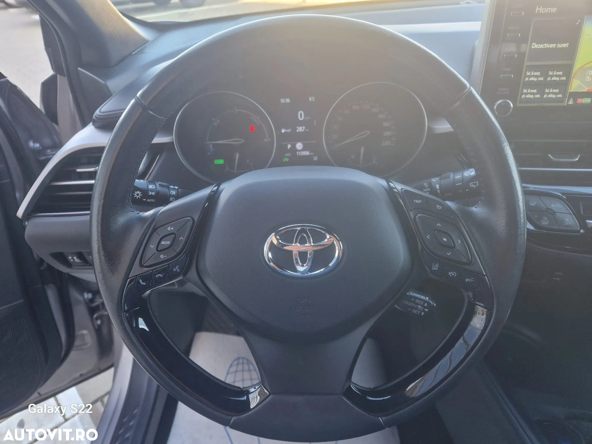 Toyota C-HR 1.8 HSD 4x2 CVT C-ult - 9