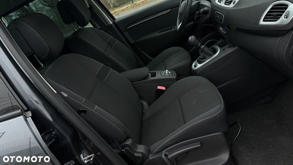 Renault Scenic TCe 130 Dynamique - 10