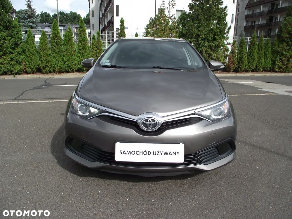Toyota Auris 1.6 Classic Plus - 3