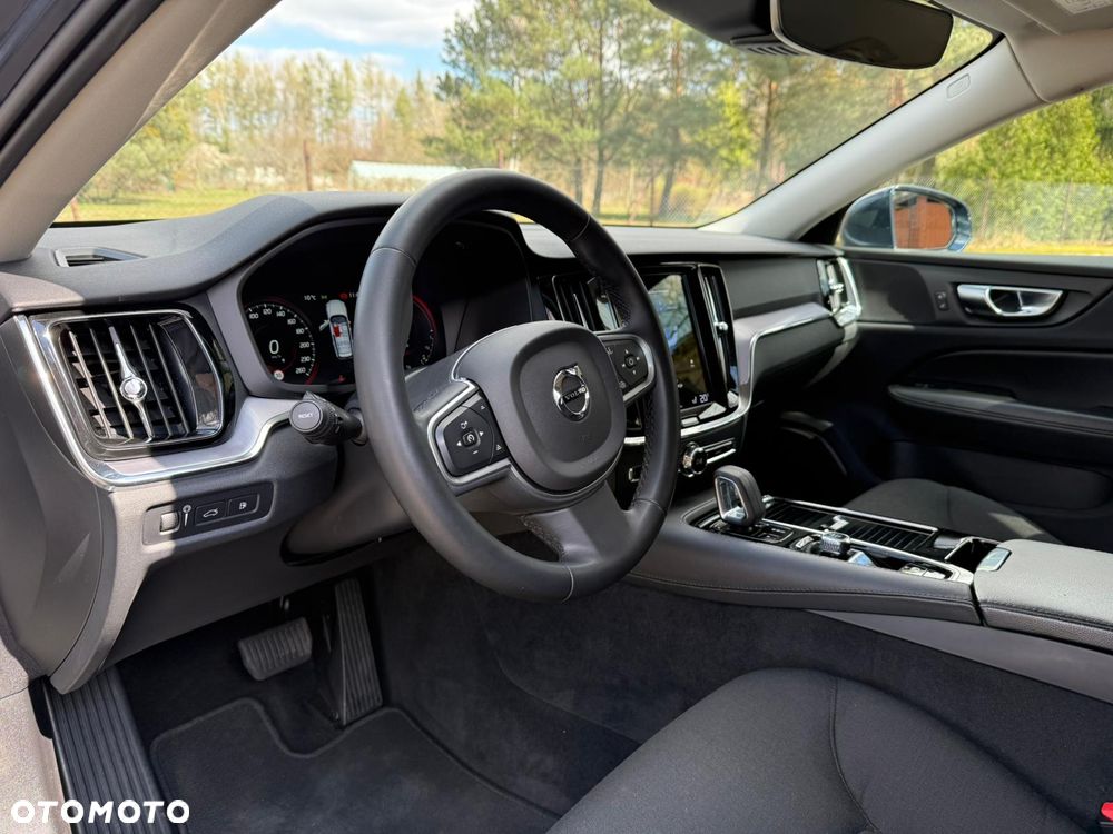 Volvo V60 - 25