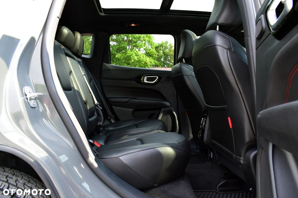 Jeep Compass - 8
