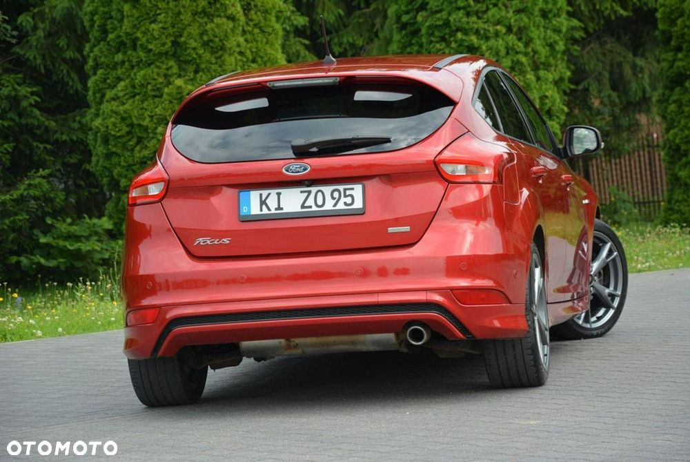 Ford Focus 1.5 EcoBoost STart-Stopp-System ST-LINE - 12