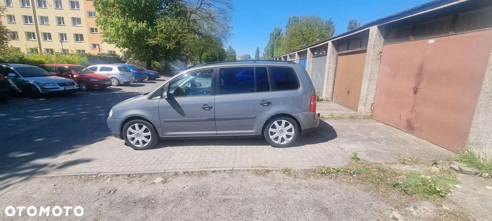 Volkswagen Touran 1.9 TDI Trendline - 8