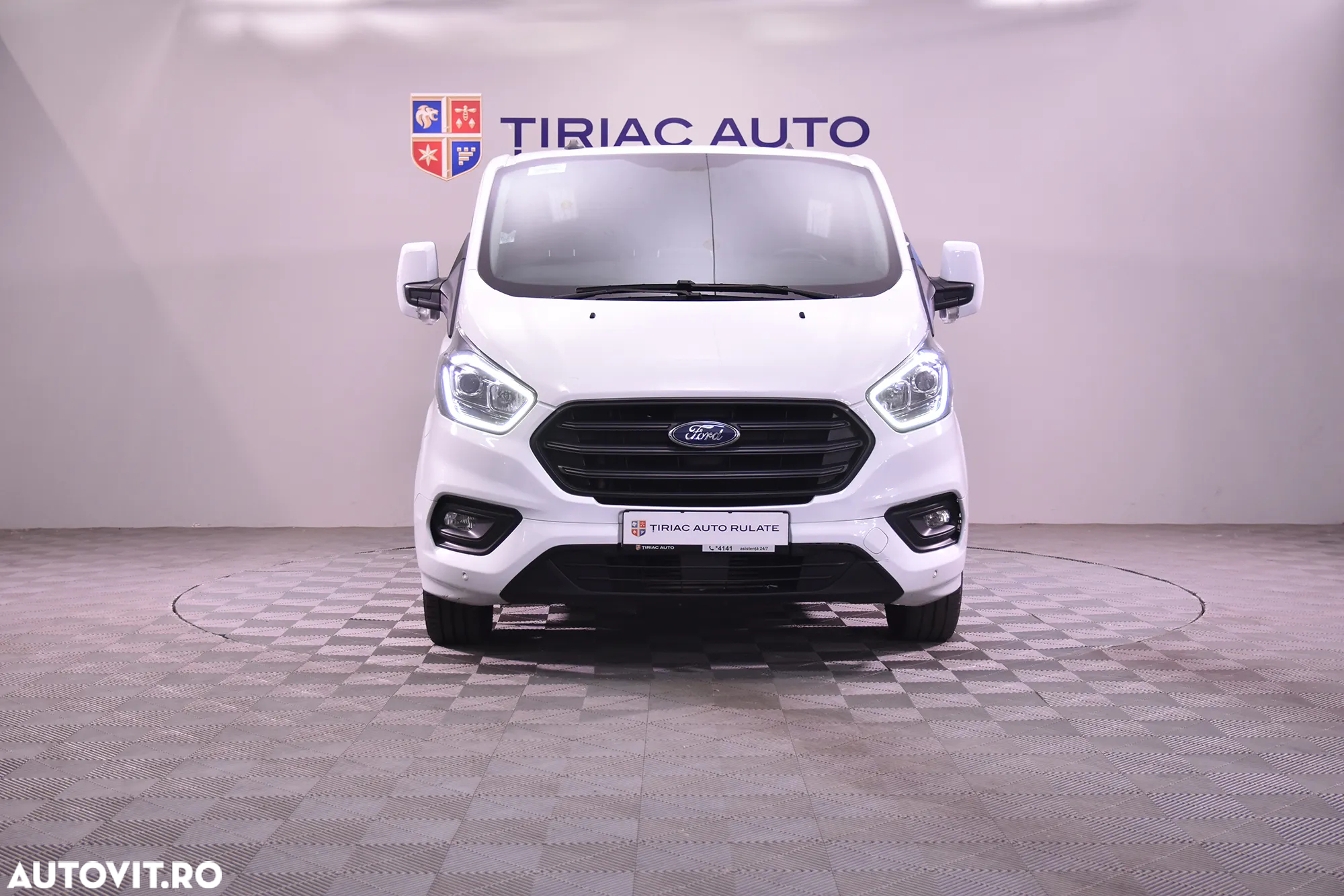 Ford Transit Custom - 8