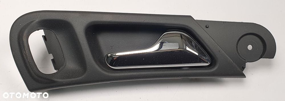 KLAMKA WEWNĘTRZNA PRAWY TYŁ MERCEDES W203 A3185