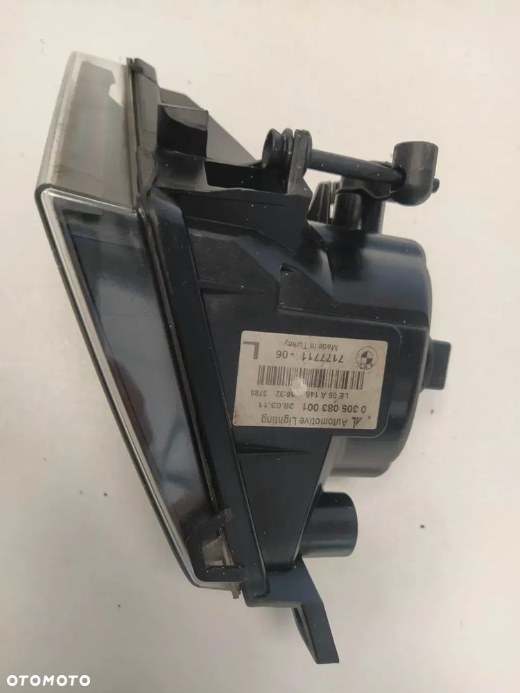 BMW 5 E60 LIFT BMW E61 LIFT HALOGEN LAMPA PRAWY LEWY PRZECIWMGIELNY ORYGINAŁ - 17