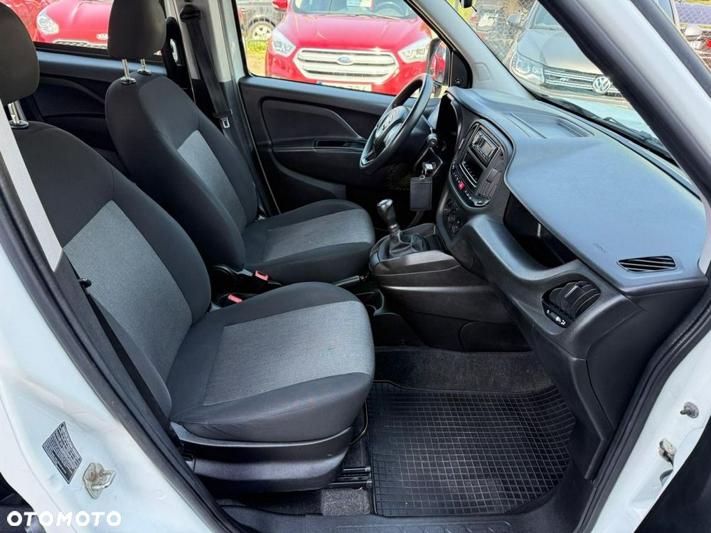 Fiat Doblo - 28