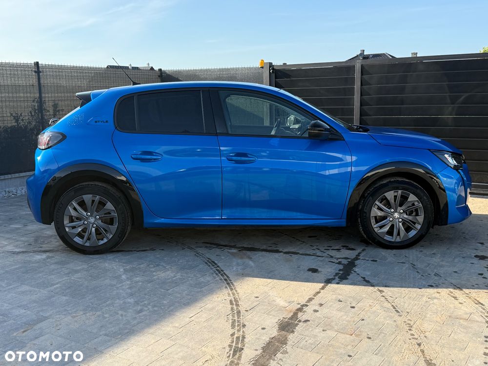 Peugeot 208 Elektromotor 136 Style - 2