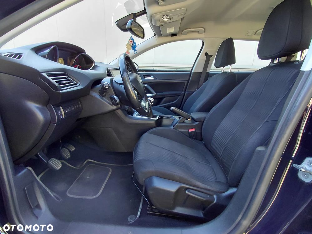 Peugeot 308 e-HDi 115 Stop & Start Active - 28