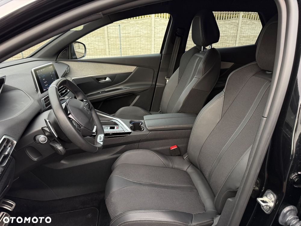 Peugeot 3008 1.2 PureTech GT S&S EAT8 - 11