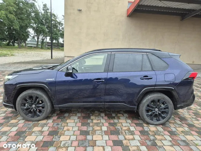 Toyota RAV4 - 8