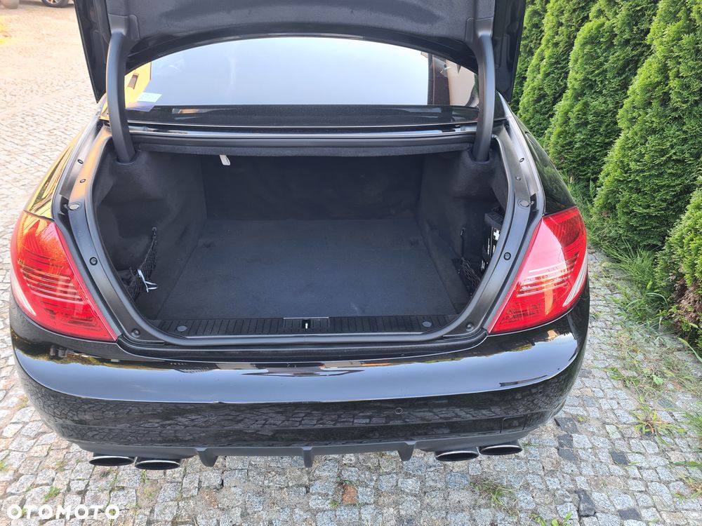 Mercedes-Benz CL 63 AMG - 12