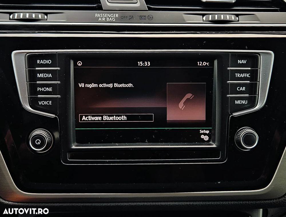 Volkswagen Touran - 26