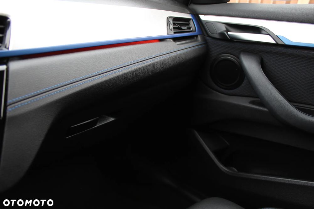 BMW X1 xDrive20i M Sport - 28