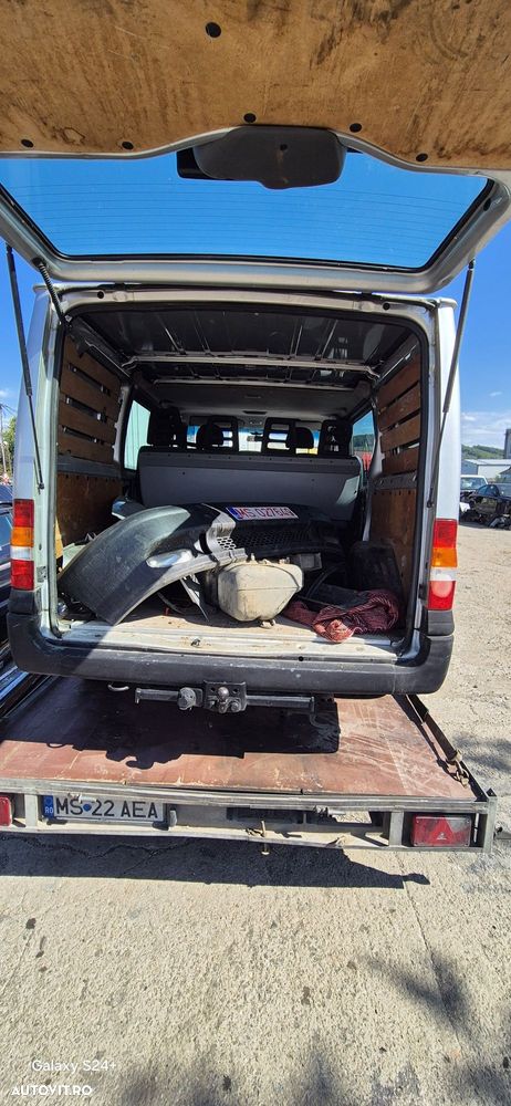 Dezmembram Ford Transit 2.0 TDCI 96KW 130CP. FMBA - 3