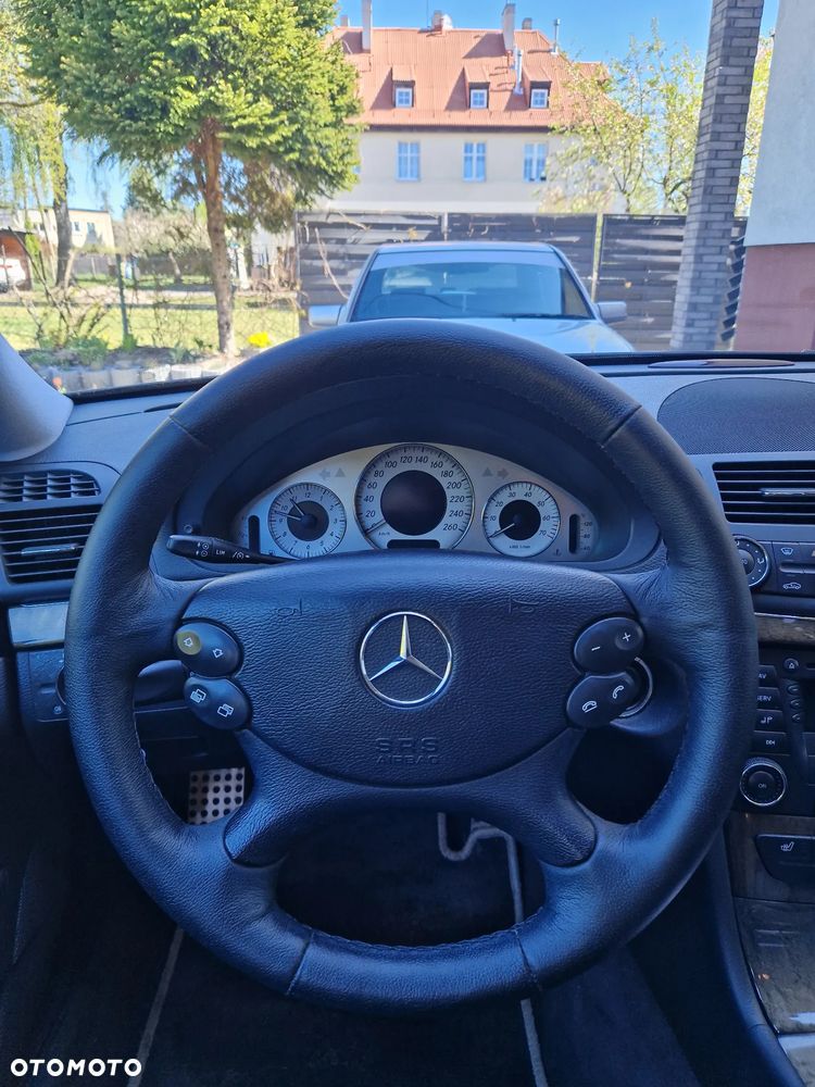 Mercedes-Benz Klasa E - 6